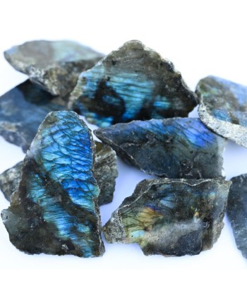 Pierre Labradorite rembourrage situé sous